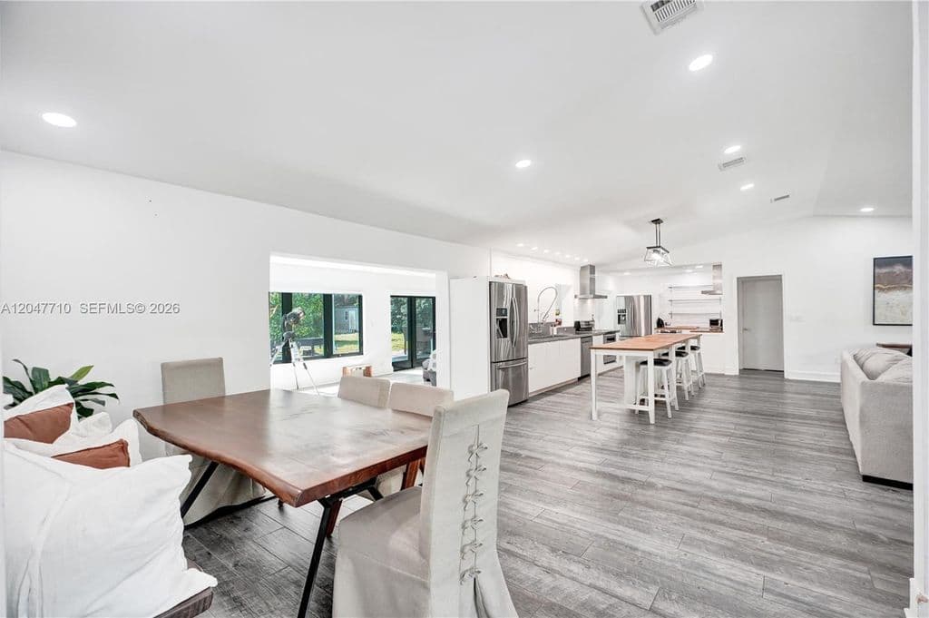 5+1 Müstakil ev — 22421 SW 184th Ave