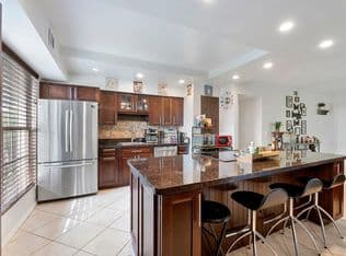 3-bedroom Condo — 6237 Old Court Road #104, Boca Raton, 33433