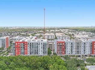3-bedroom Condo — 7751 NW 107th Ave APT 716, Doral, 33178