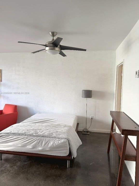 Condo — 800 West Ave APT 342