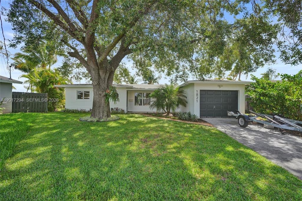 2+1 Müstakil ev — 1821 NW 33rd Ct
