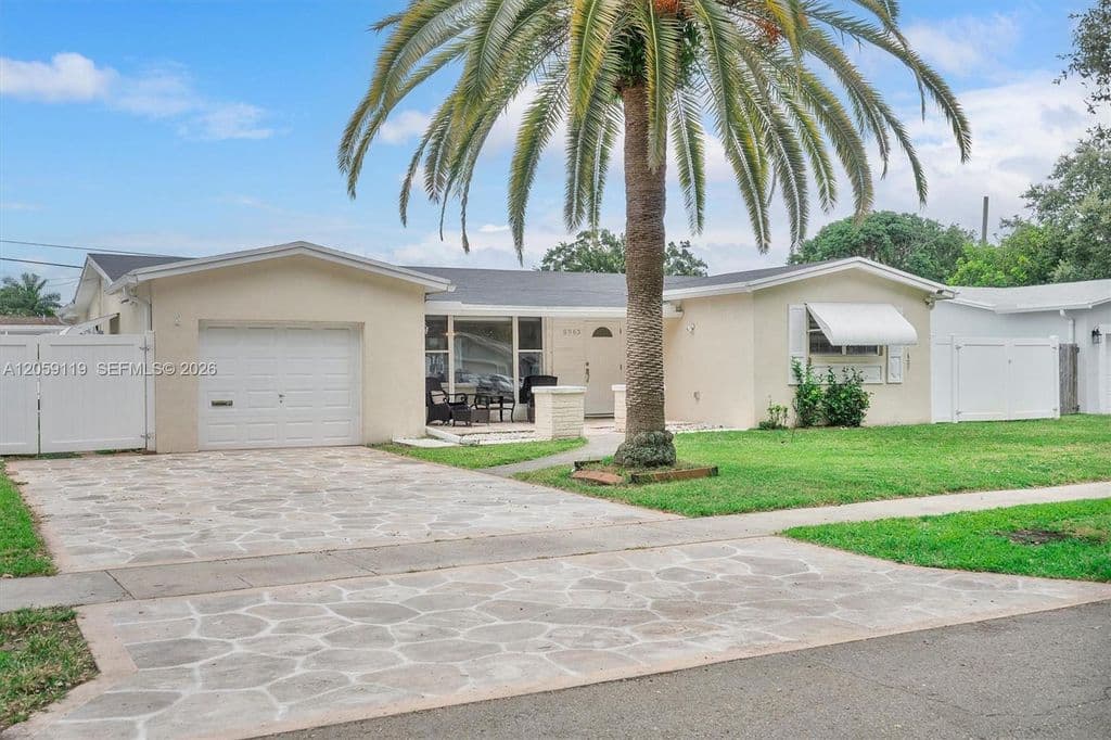 3+1 Müstakil ev — 8963 SW 53rd St