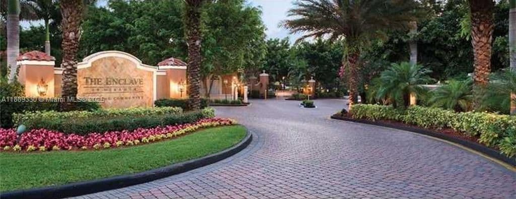 2-bedroom Condo — 2173 Renaissance Blvd APT 103