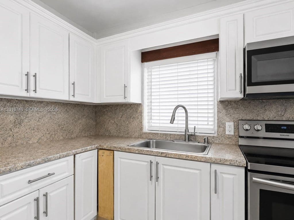 3-bedroom Single-Family Home — 1111 NW 77th St
