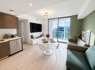 2-bedroom Condo — 1600 SW 1st Ave APT 906, Miami, 33129