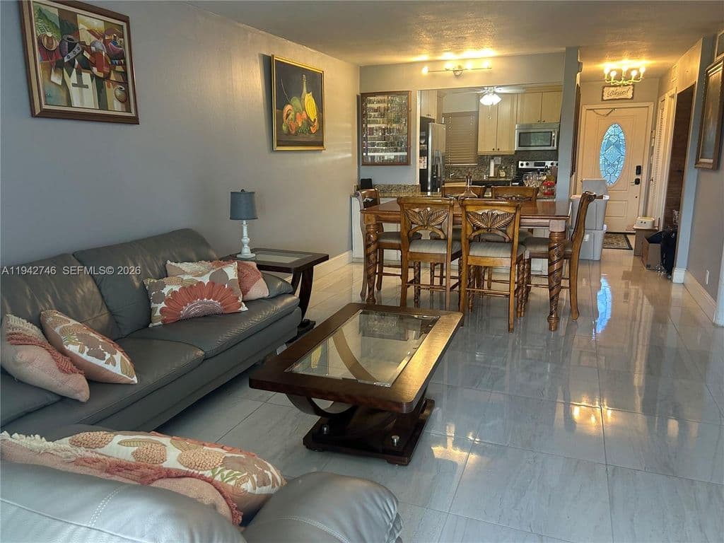 1-bedroom Condo — 8900 Washington Blvd APT 405A