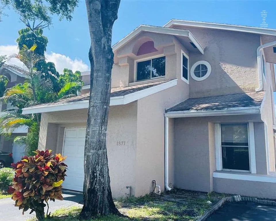 3-bedroom Property — 1877 DISCOVERY Way