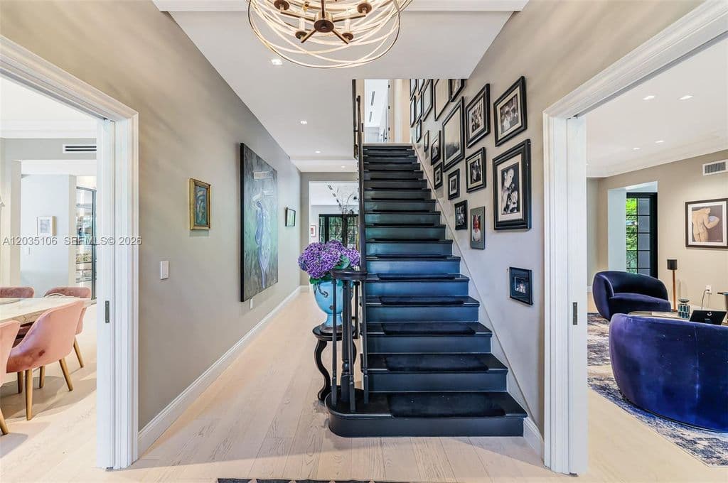 6+1 Müstakil ev — 3120 Brickell Ave