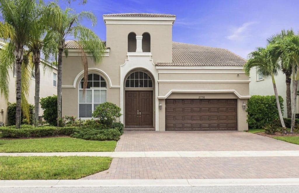 5-bedroom Single-Family Home — 2776 SHAUGHNESSY Drive
