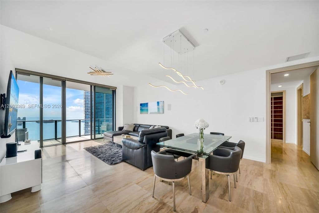 3+1 Condo — 1000 Brickell Plz #Penthouse 5503