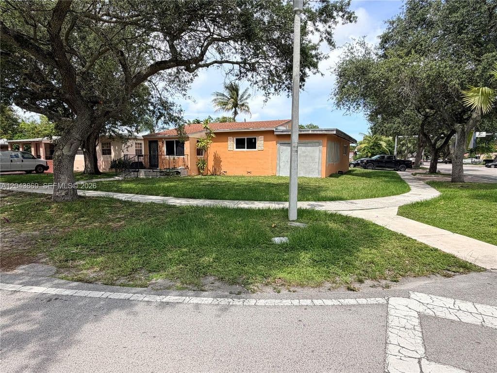 3-bedroom Single-Family Home — 13105 NW 12th Ave