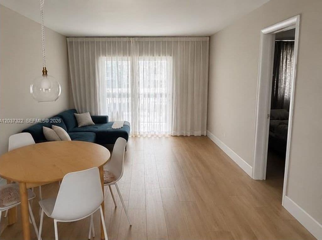 1+1 Condo — 220 Washington Ave APT 5C
