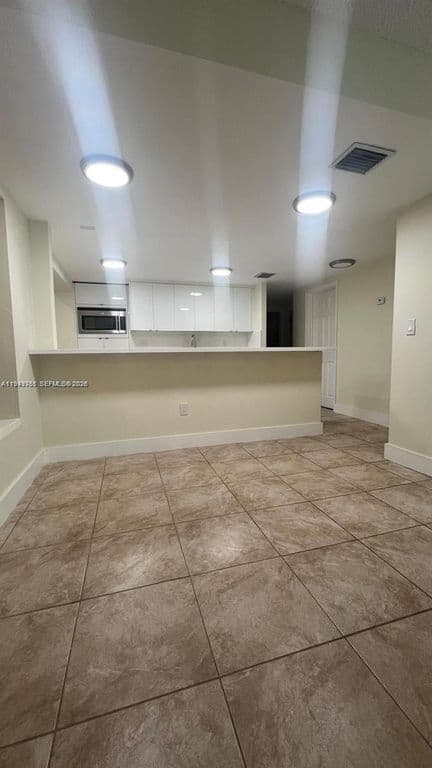 4+1 Müstakil ev — 1251 Little River Dr