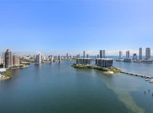 3+1 Condo — 3201 NE 183rd St APT 2906, Aventura, 33160