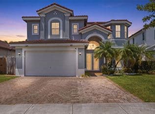 4-bedroom Single-Family Home — 24134 SW 109th Path, Homestead, 33032