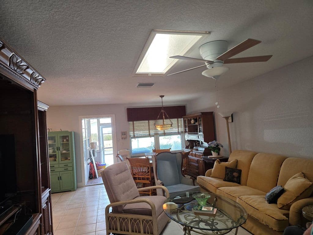 2-bedroom Single-Family Home — 3368 Rossi Court