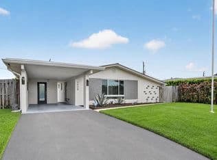 3-bedroom Single-Family Home — 1608 NE 14TH Terrace, Fort Lauderdale, 33305