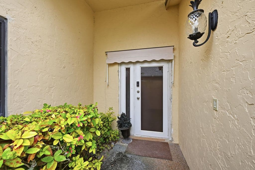 2-bedroom Single-Family Home — 3135 NW 13th Street