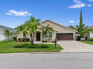 3-bedroom Single-Family Home — 1163 Peninsula Way, Greenacres, 33413