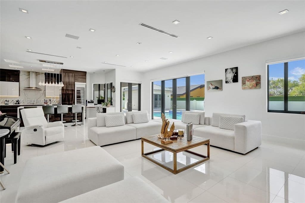 6+1 Müstakil ev — 2600 SW 128th Ct