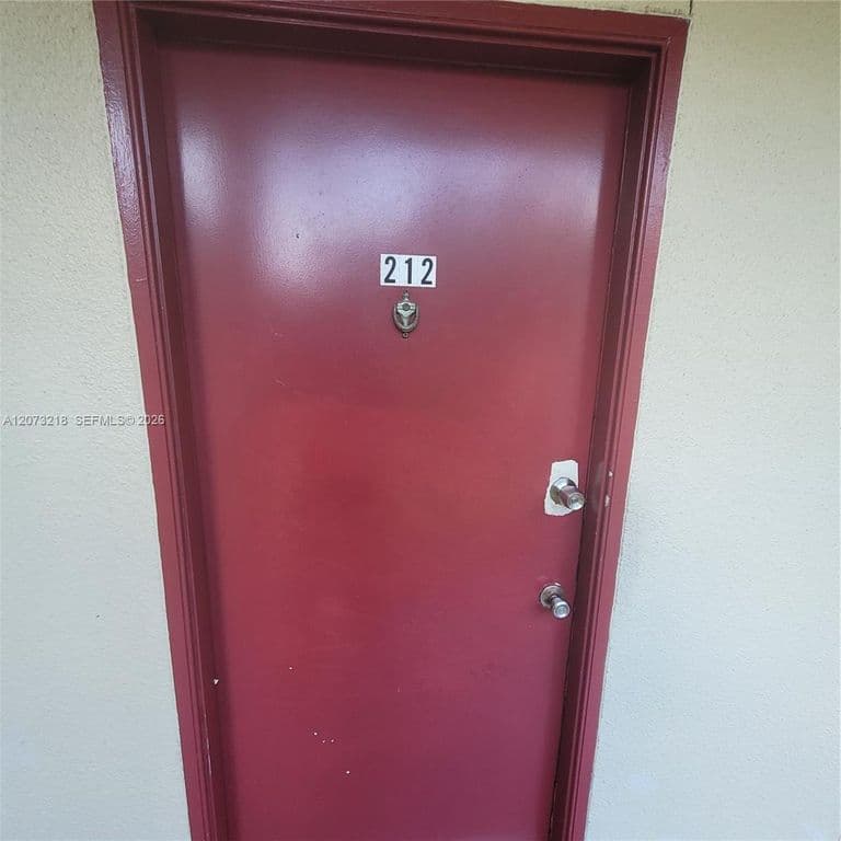 1-bedroom Condo — 151 SW 134th Way APT 212N