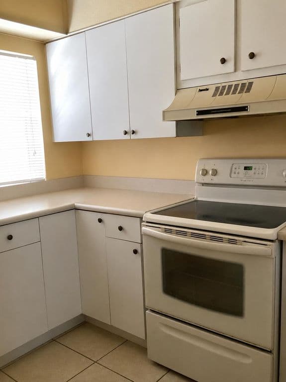 2-bedroom Condo — 9325 LAGOON Place #107