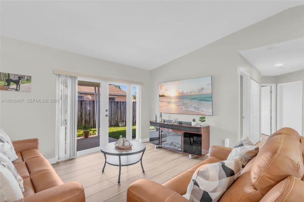 3-bedroom Single-Family Home — 8266 NW 192nd Ter