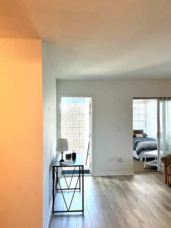 2+1 Condo — 310 N NORTH Boulevard #2A