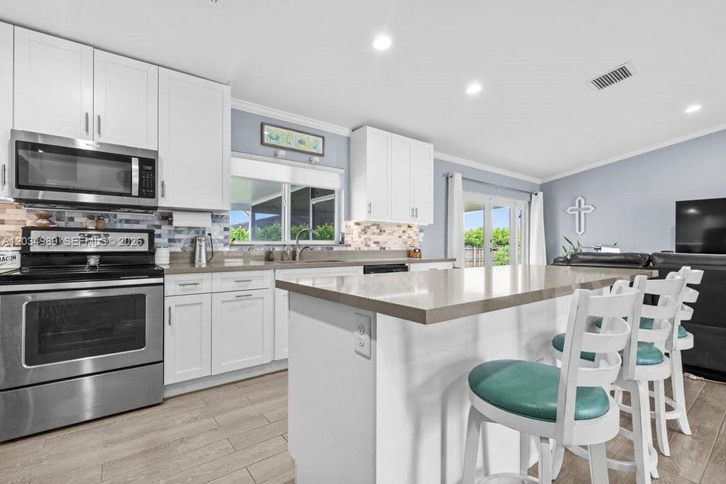 5+1 Müstakil ev — 20572 SW 317th St