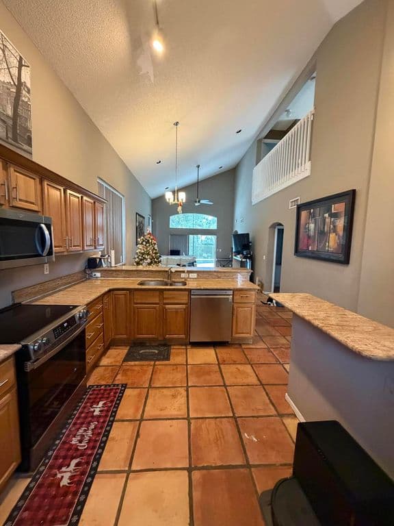 3-bedroom Single-Family Home — 5655 La Quinta Court