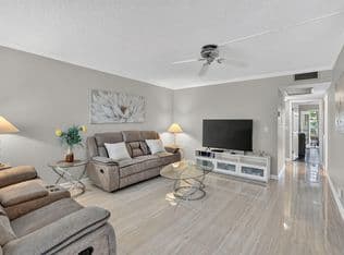 2-bedroom Condo — 3056 NEWPORT N, Deerfield Beach, 33442
