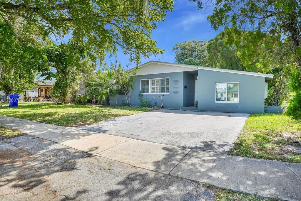 3-bedroom Single-Family Home — 201 N 68th Way