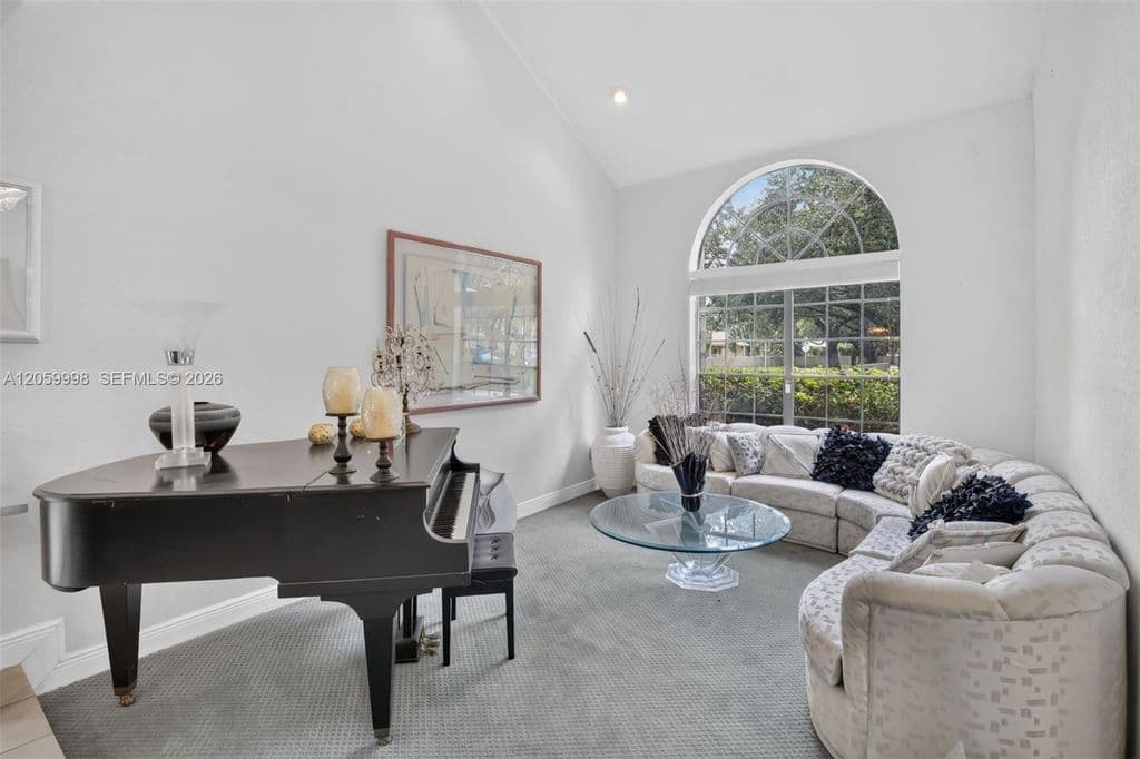 4+1 Müstakil ev — 11584 Waterford Ct