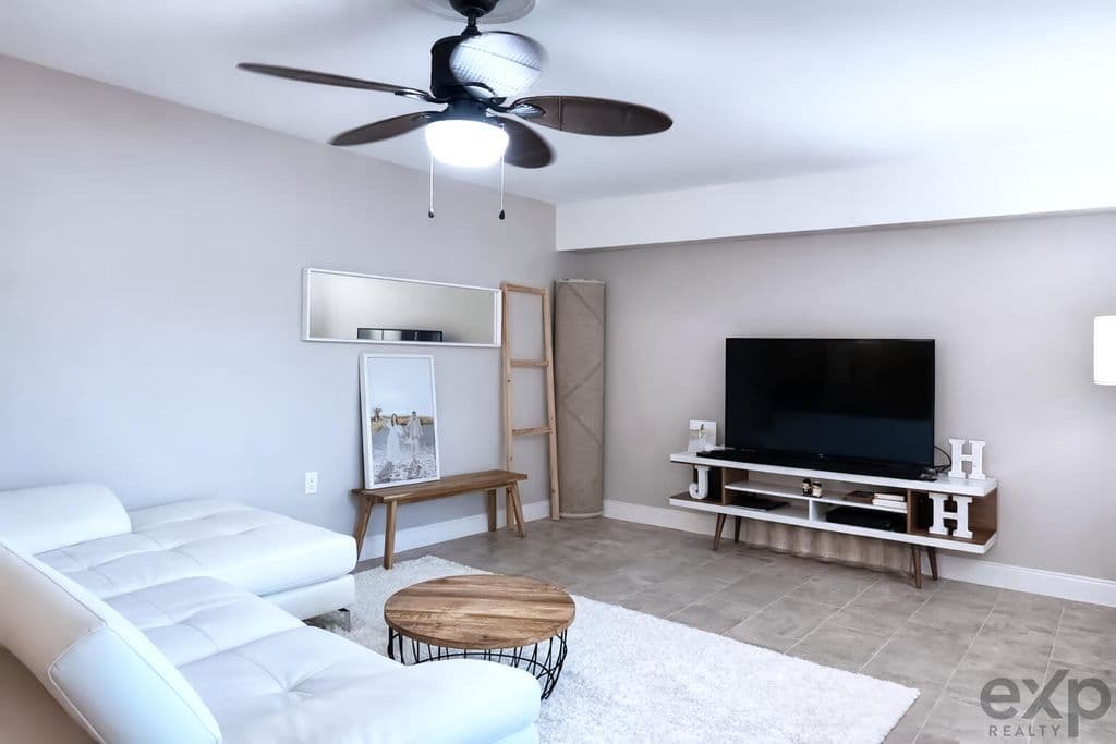 2-bedroom Property — 1008 10th Way