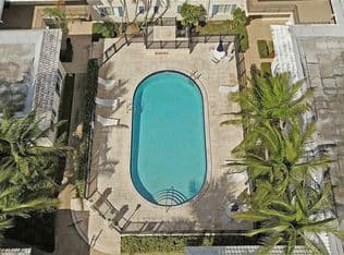 2+1 Condo — 8617 SW 68th Ct APT 24, Pinecrest, 33156