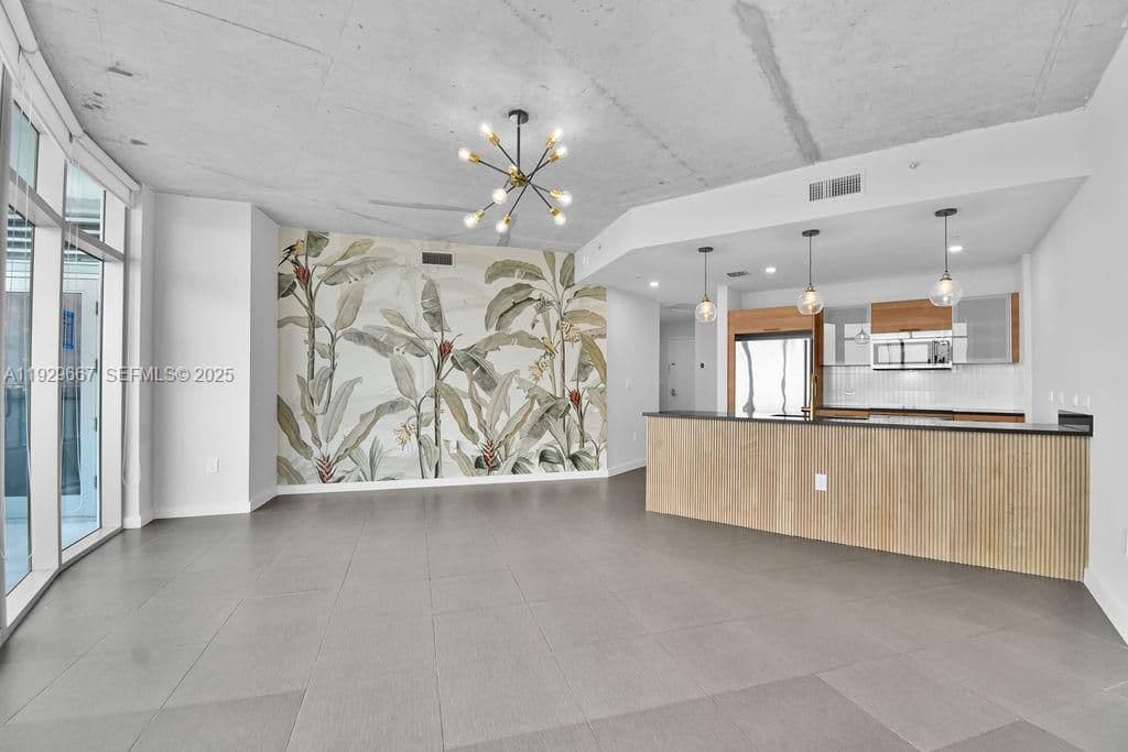 2-bedroom Condo — 3301 NE 1st Ave APT H2509