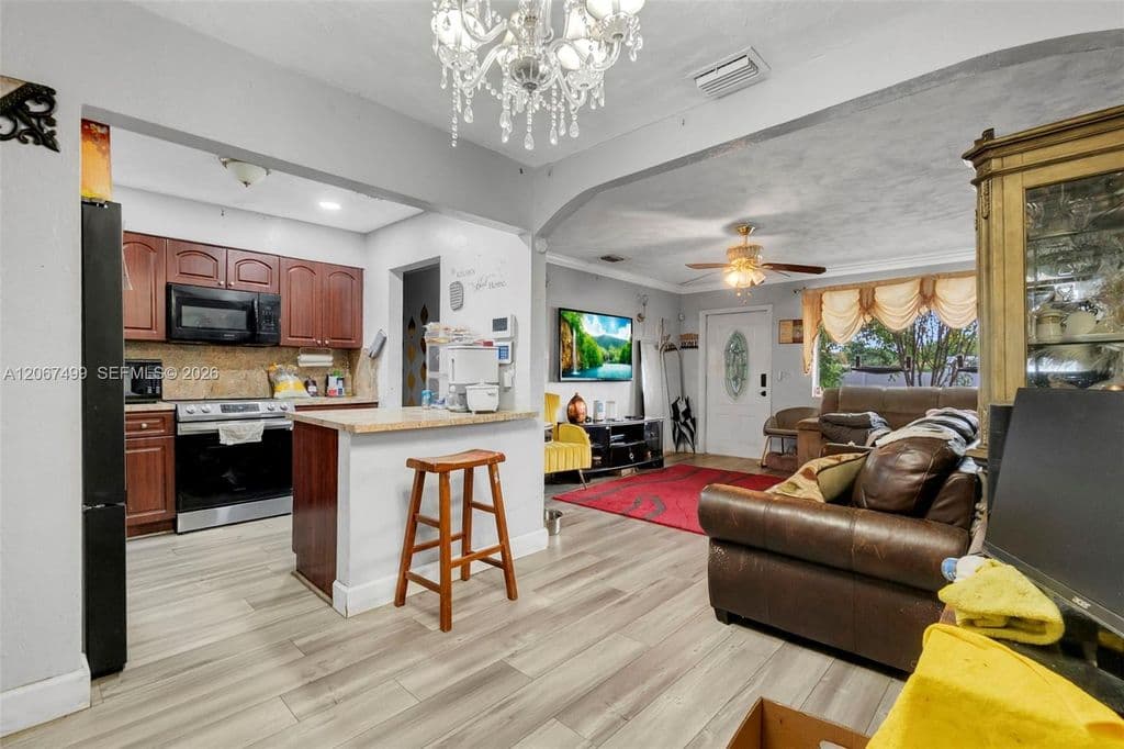 3-bedroom Single-Family Home — 6921 Taylor St