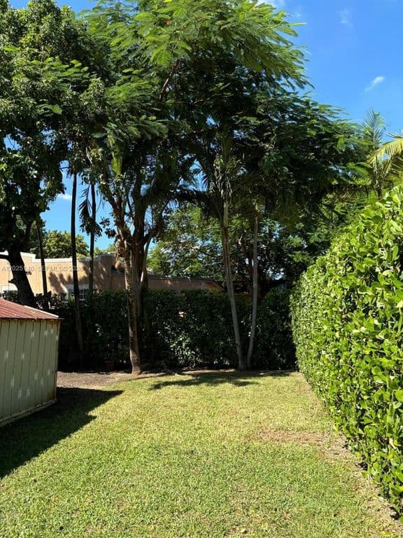 2-bedroom Property — 2359 NW 32nd St