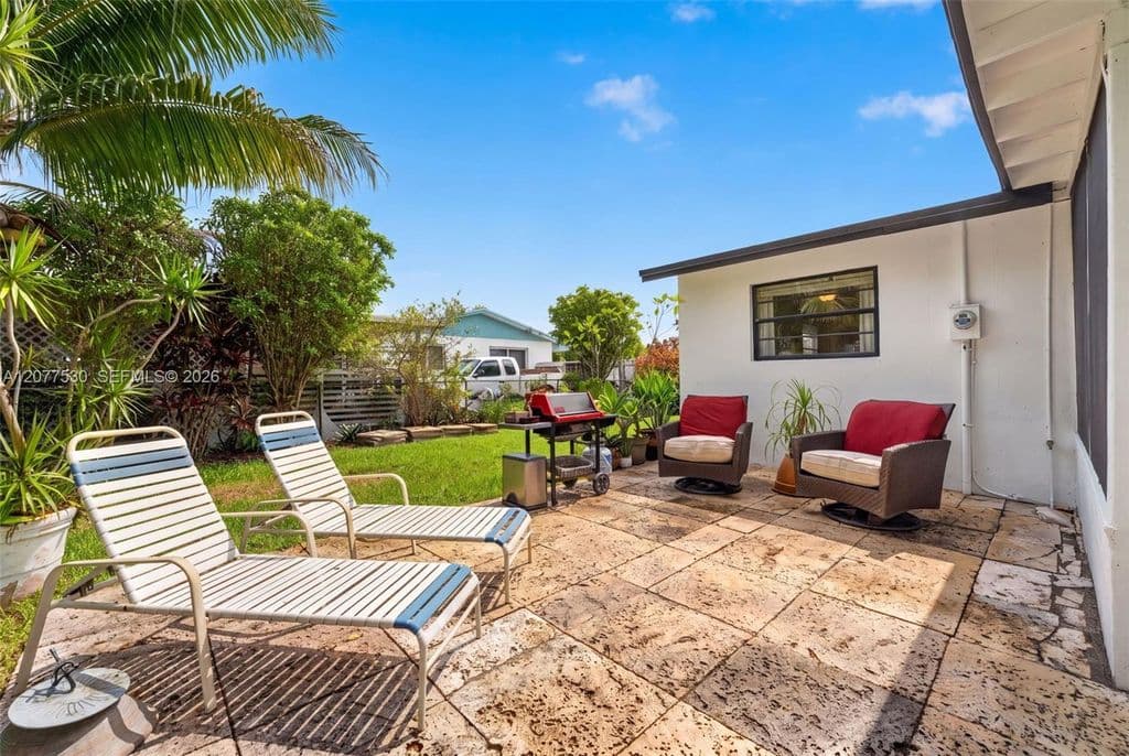 2-bedroom Single-Family Home — 19721 SW 114th Ct