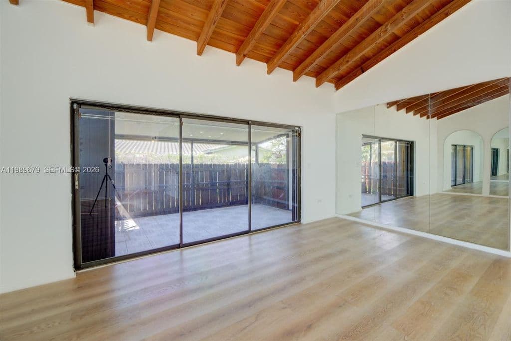 3+1 Condo — 3046 W Missionwood Ln #A-2