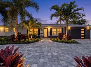 3-bedroom Single-Family Home — 765 Lagoon Drive, North Palm Beach, 33408