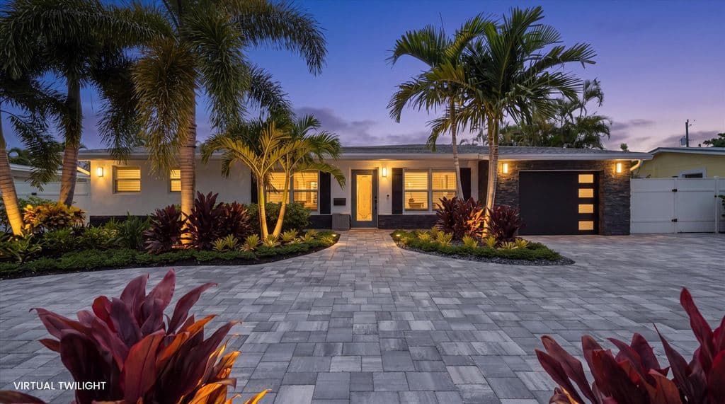 3+1 Müstakil ev — 765 Lagoon Drive