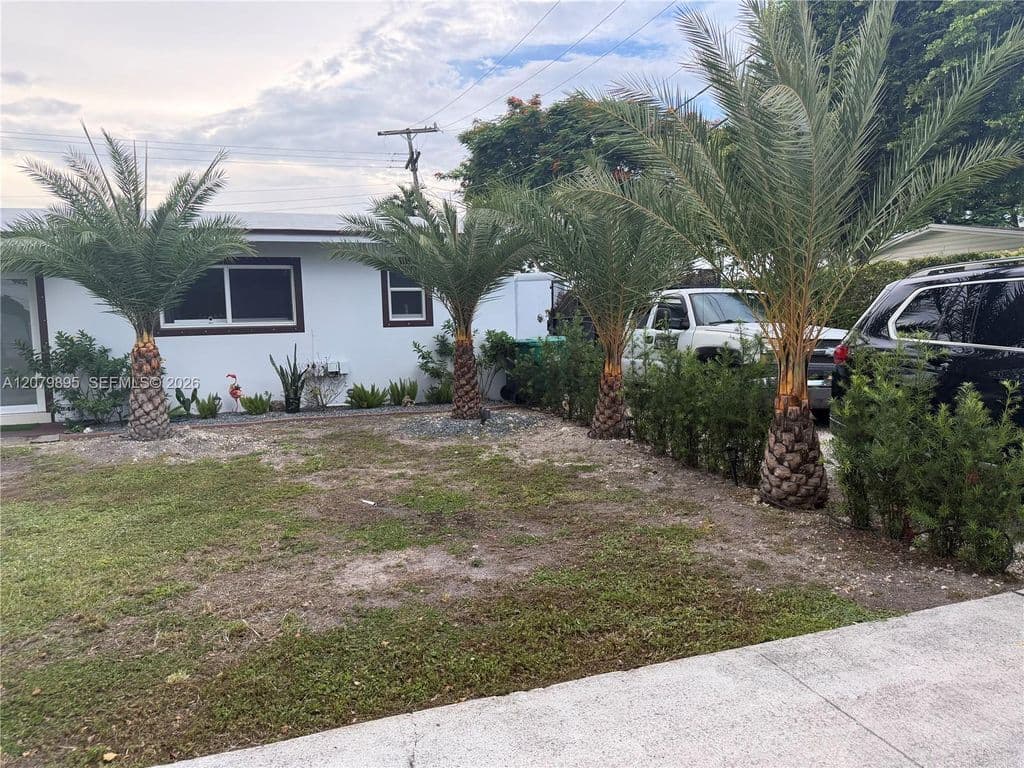 4+1 Müstakil ev — 10411 SW 51st St