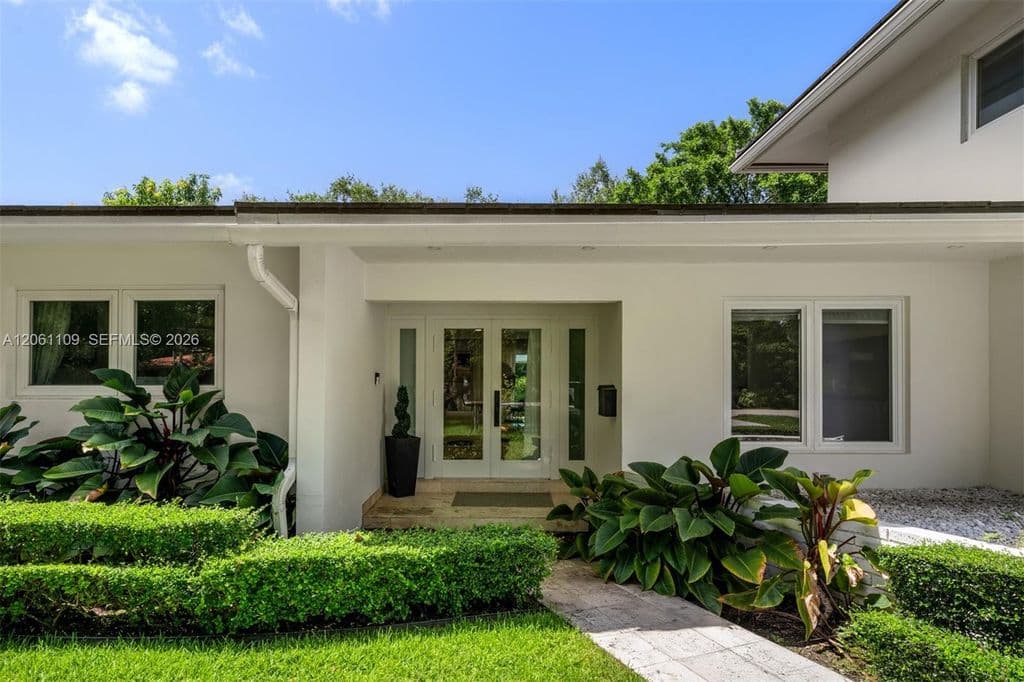 4-bedroom Single-Family Home — 1208 Hardee Rd