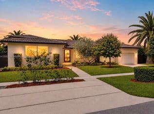 3+1 Müstakil ev — 1172 NE 103rd St, Miami Shores, 33138