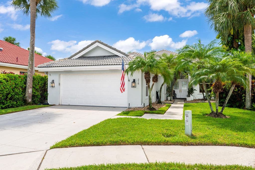 3-bedroom Single-Family Home — 218 HAMPTON Court