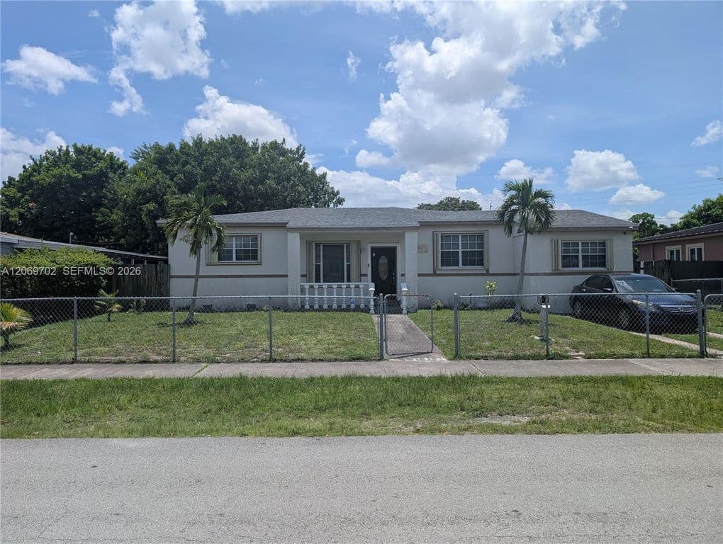 3-bedroom Single-Family Home — 560 NW 184th Ter