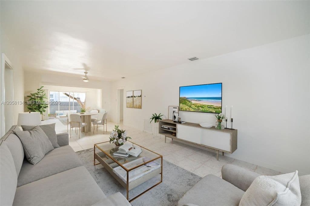 3+1 Müstakil ev — 2340 SW 16th St