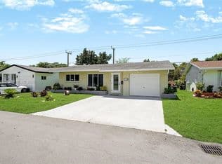 3-bedroom Single-Family Home — 6708 NW 57th Ct, Tamarac, 33321