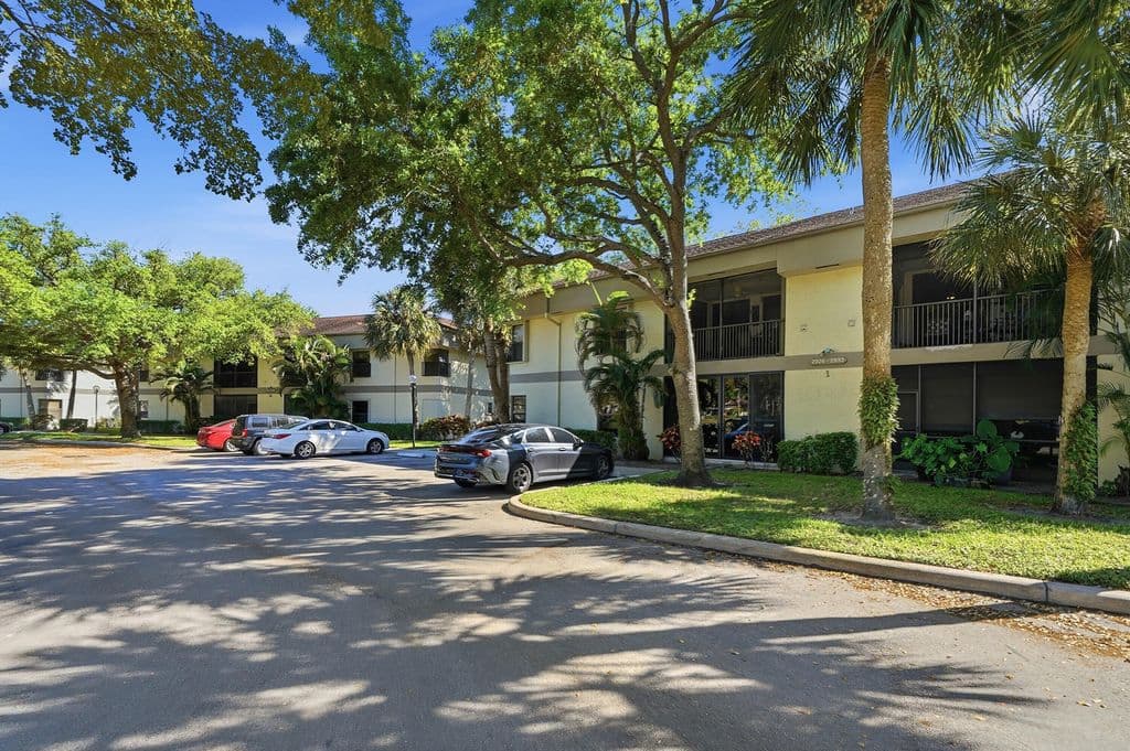 2+1 Condo — 2928 Carambola Circle S